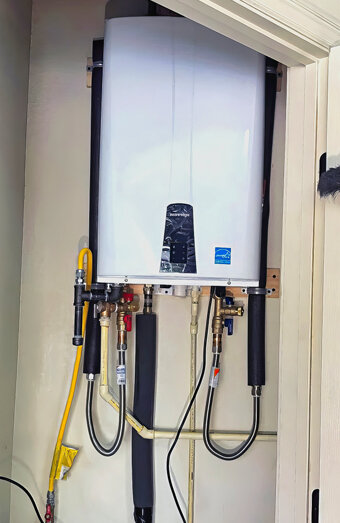 https://sevillegrovehotwater.com.au/uploads/2025/06/thermostatic-water-systems-87780.jpg